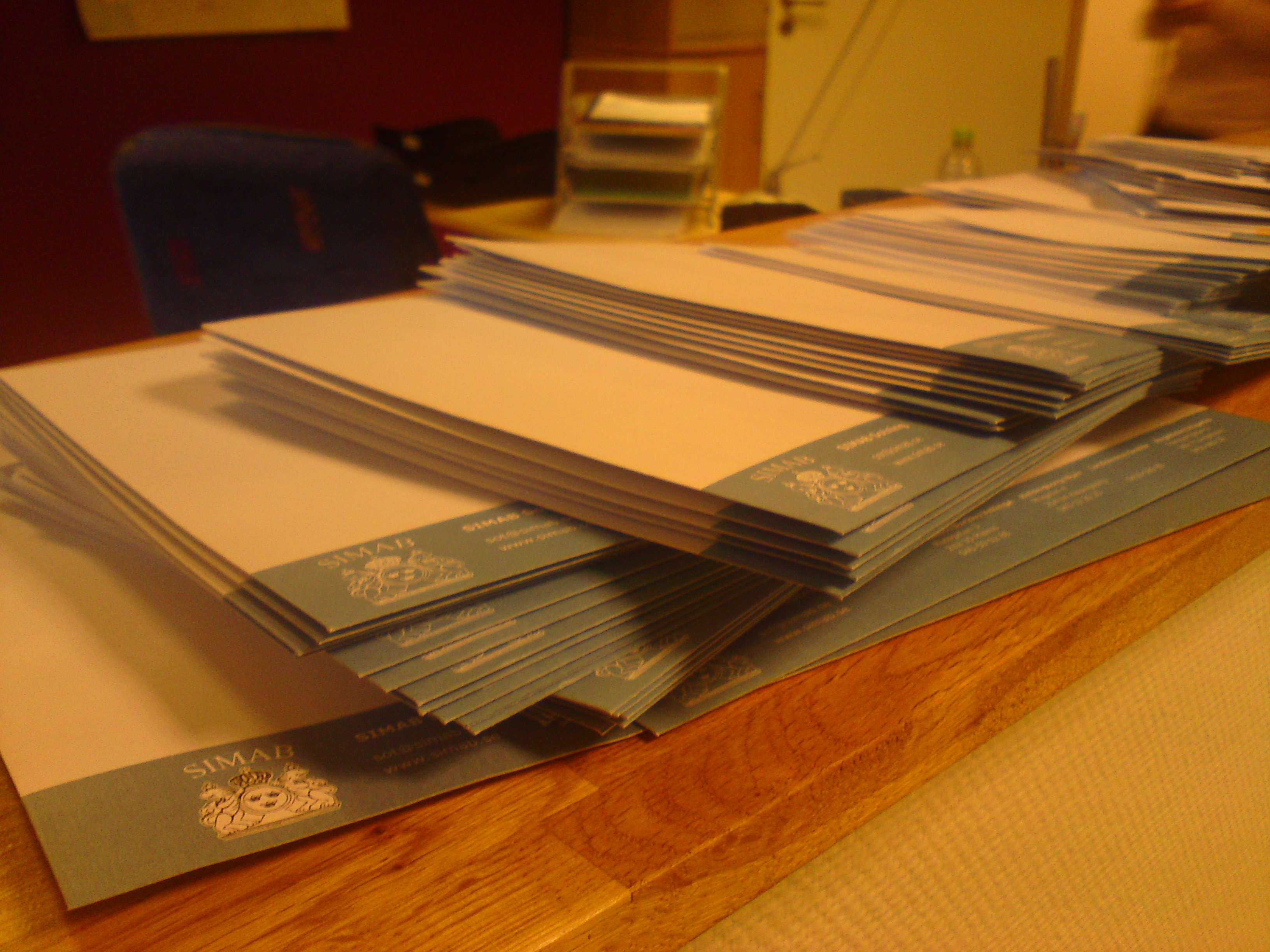 SIMAB skickar åtskilliga brev dagligen.