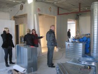 Matsal och konferensrum, diskussion om bordsplacering är redan&nbsp;igång